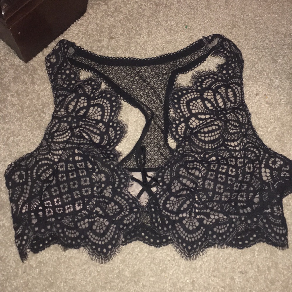 VS bralette